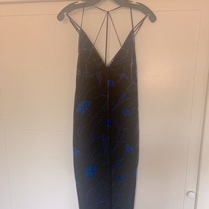 Ecote velvet backless midi dress